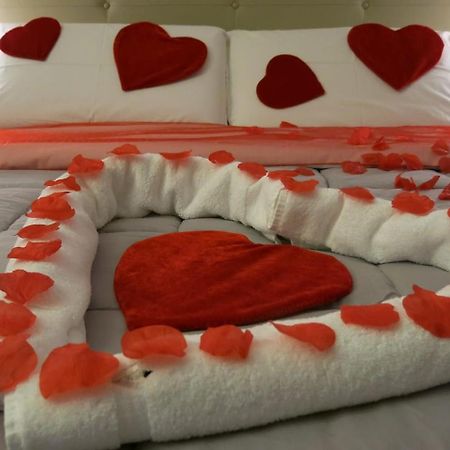Victoria Hotel โปมิญาโน ดาร์โก ภายนอก รูปภาพ