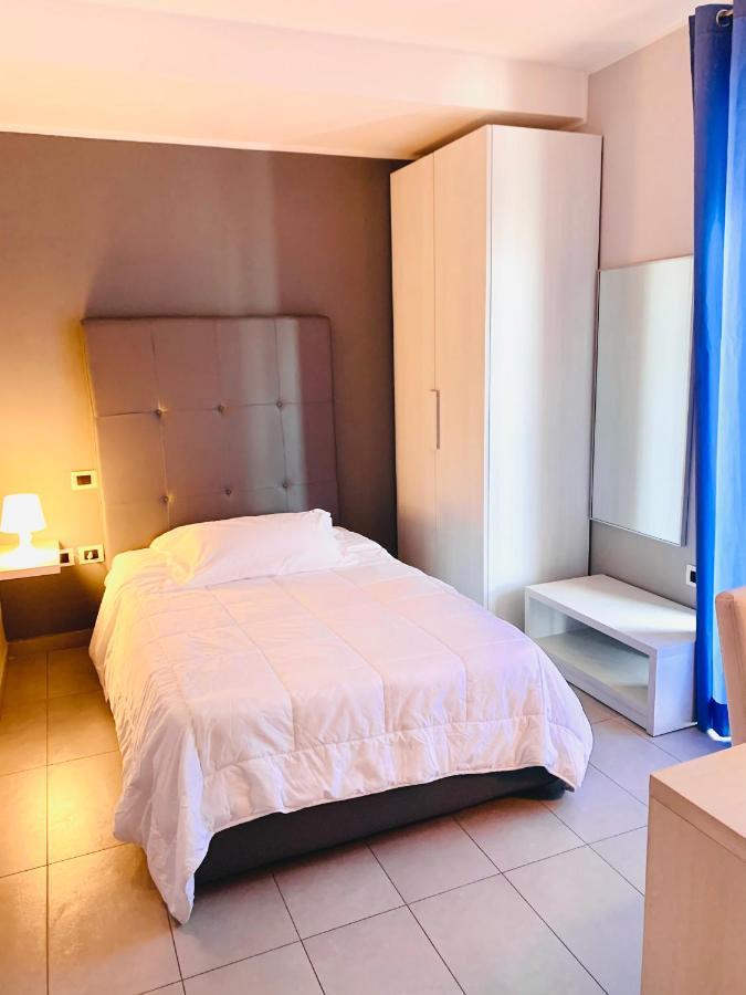 Victoria Hotel โปมิญาโน ดาร์โก ภายนอก รูปภาพ